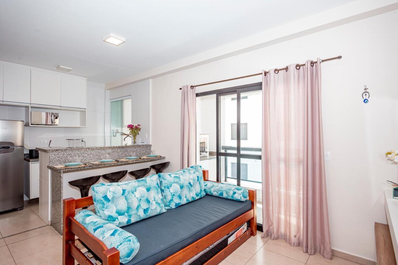 Flat - 100 M Da De Pitangueiras 4083